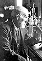 Ramn y Cajal al microscopio