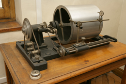 Quimógrafo del Laboratorio de Fonética del Centro de Estudios Históricos