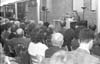 Andrés Trapiello (detrás de Muñoz Rojas) presentó la lectura del 17 de enero de 1996.