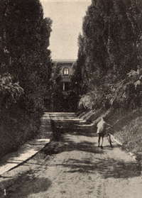 Entrada a la Residencia por la calle Pinar en 1926.