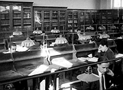 Biblioteca de la Residencia de Estudiantes. Fotograma del documental <Qu es Espaa?>, de Luis Araquistin, 1929. Instituto Valenciano de Cinematografa Ricardo Muoz Suay (IVAC-La Filmoteca)